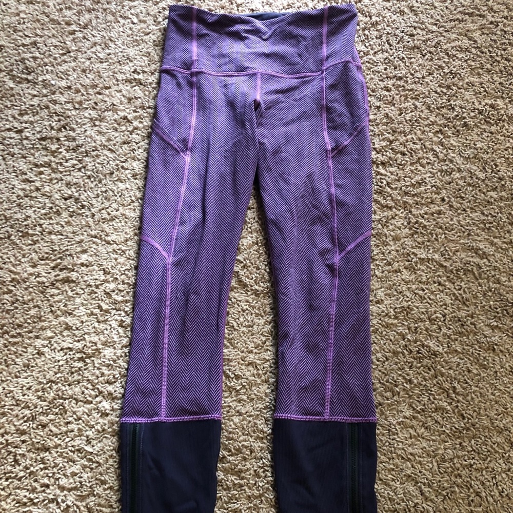 Lululemon rebel runner size 4 - Picture 5 of 7
